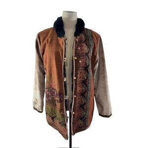 "CHARISMA" Quilted Vintage Jacket,Wood Button Closure,Sz S,Beautiful,Embroidered